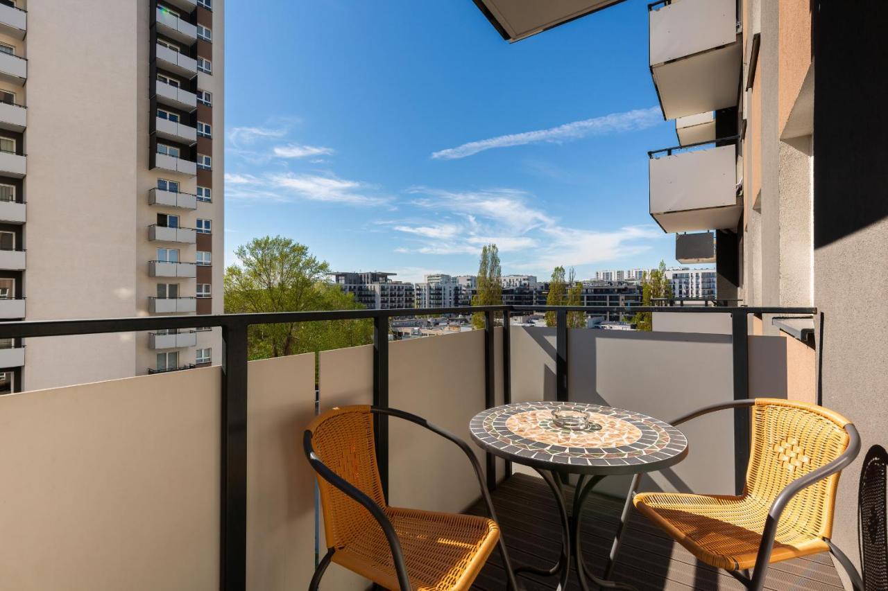 Apartments Parks Of Warsaw By Noclegi Renters Екстериор снимка