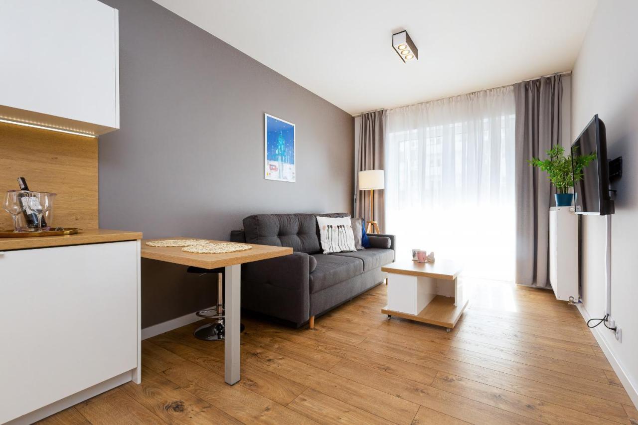 Apartments Parks Of Warsaw By Noclegi Renters Екстериор снимка