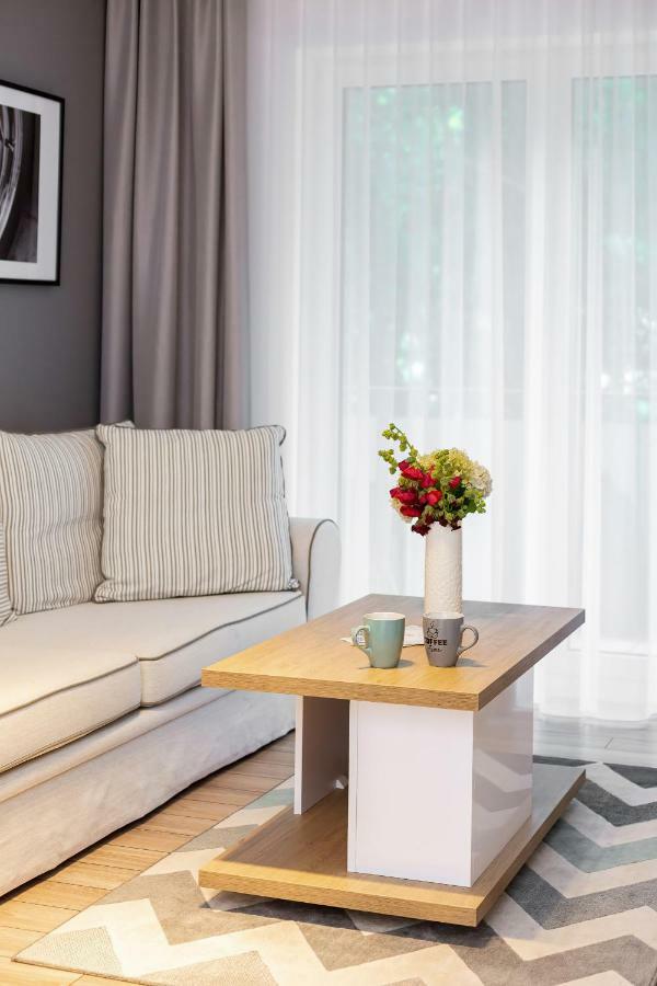 Apartments Parks Of Warsaw By Noclegi Renters Екстериор снимка